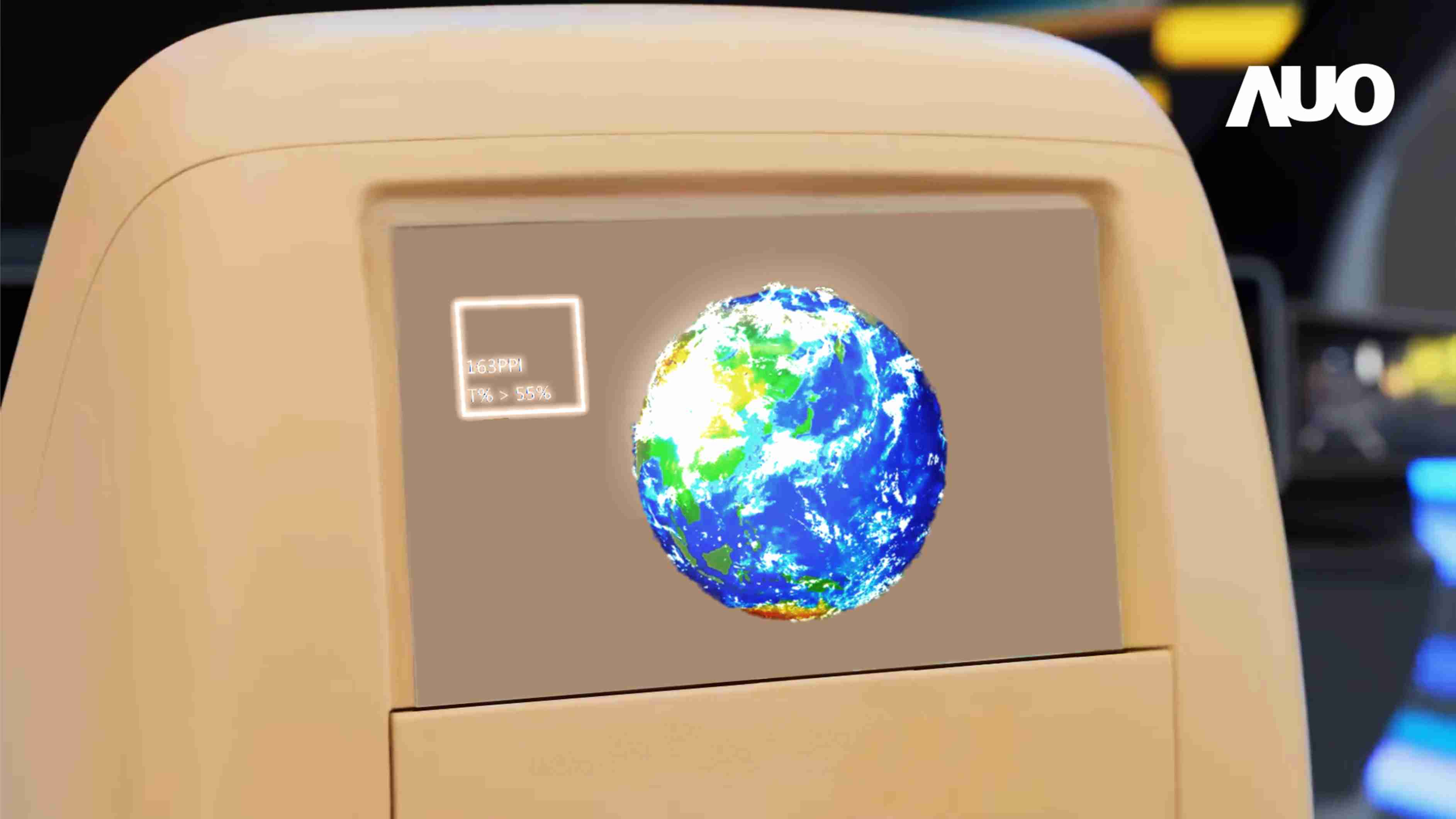 尊龙集团突破设计与制程挑战，，推出全球最高分辨率163ppi的13.5吋透明Micro LED面板，，，，并积极布局智能车市场，，，以期拓展透明显示应用的可能性